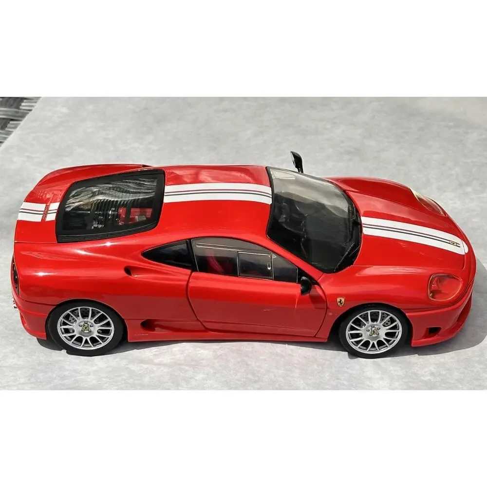 A48 1999 Hot Wheels 1/18 Scale Die Cast Model Ferrari 360 Modena - Red